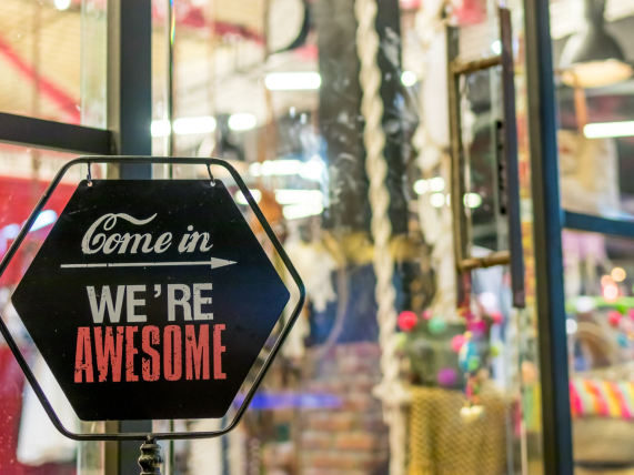 pexels-artem-beliaikin-1051747